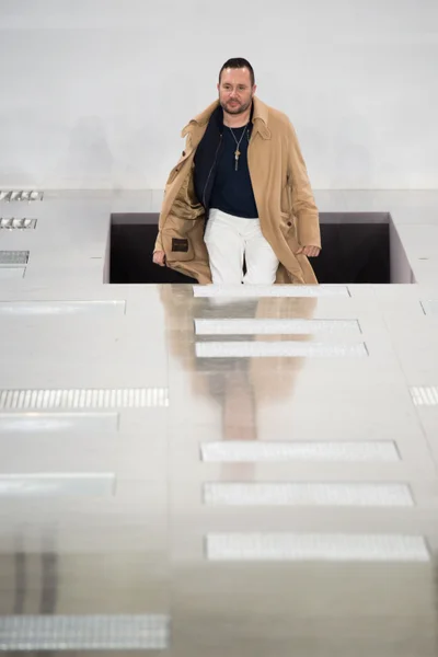 Look 42